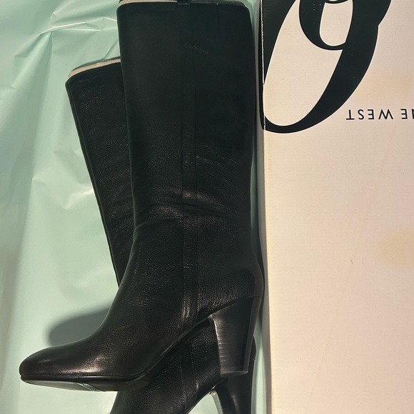 Nine West Shoes - NWT! Nine West size 10 knee high Black Boots!